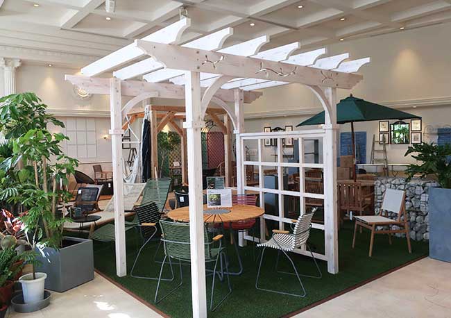 FURNITURE　GARDEN